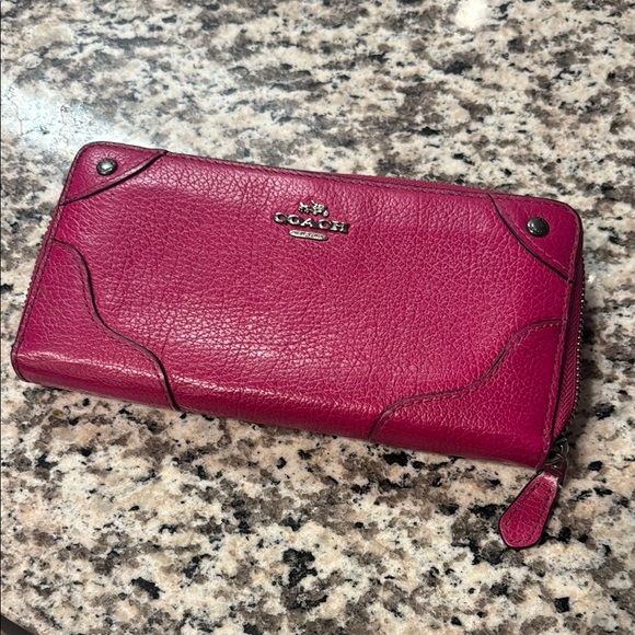 Coach Handbags - Coach Pink Leather Women's Wallet
